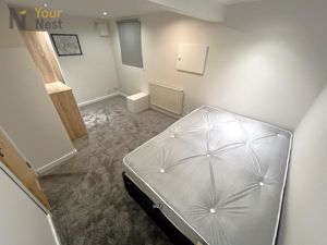 Photo 18- click for photo gallery